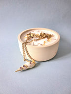 collier coquillage serti améthyste