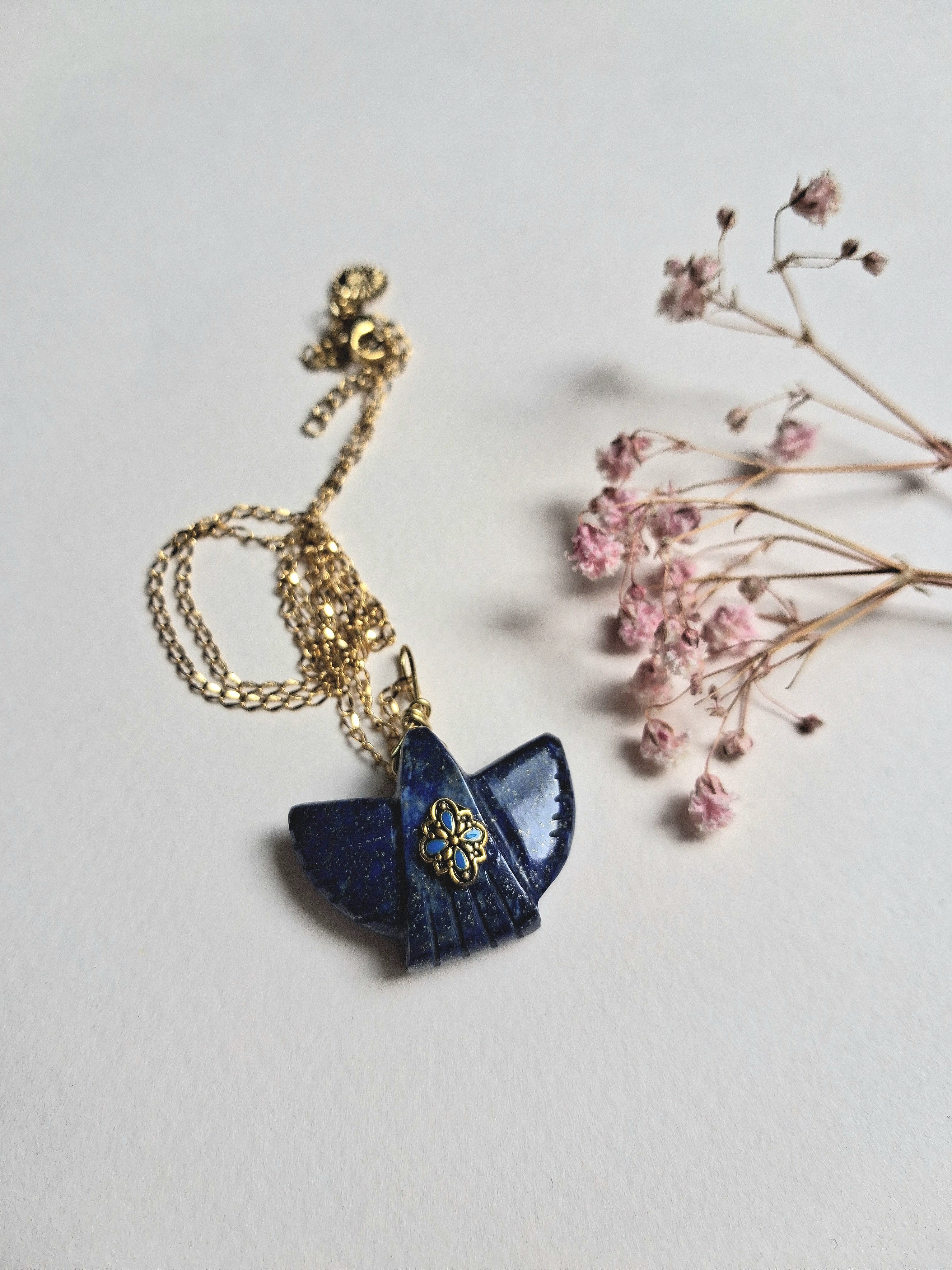 Collier aigle en lapis lazuli