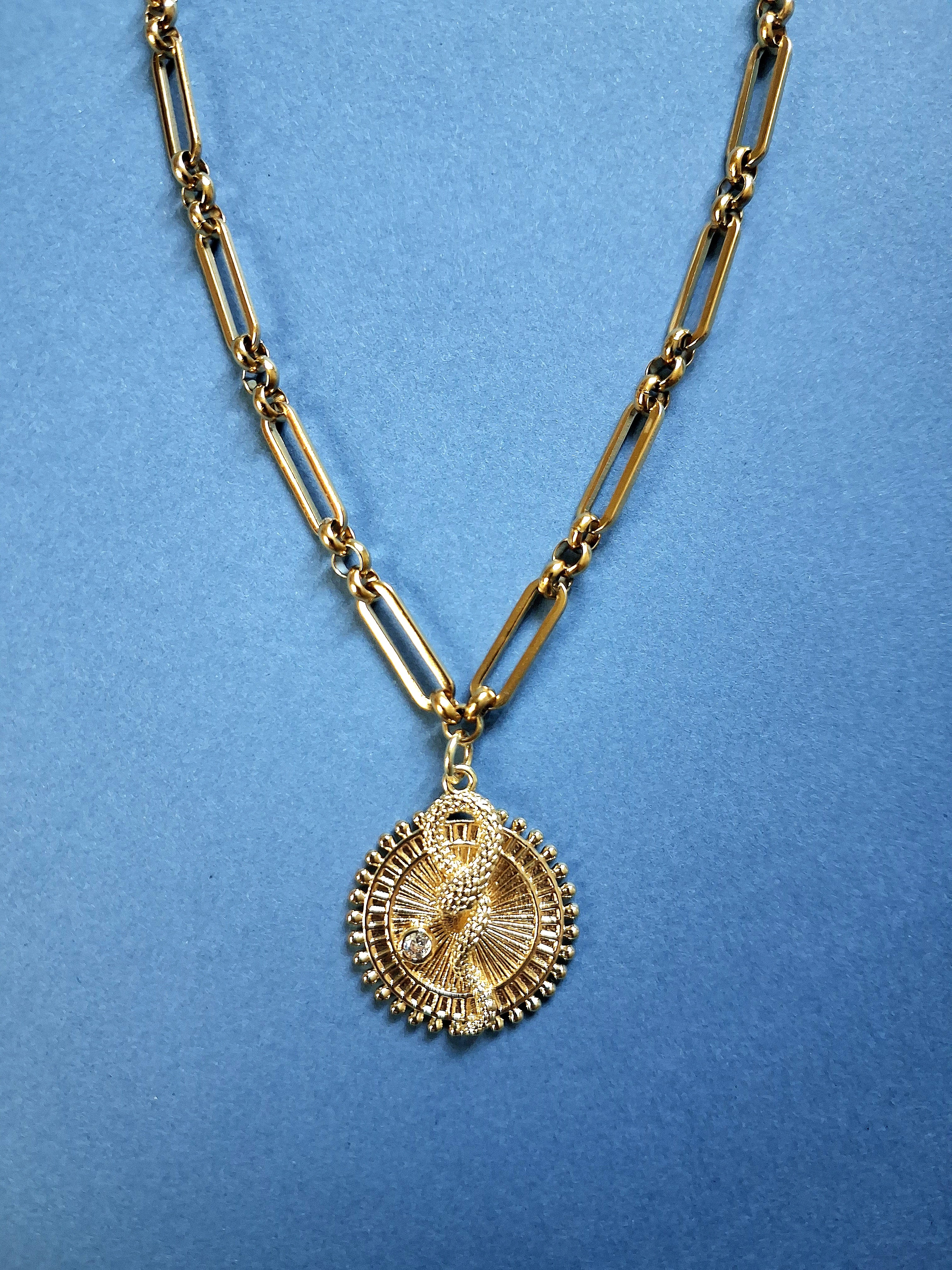 Collier maillon pendentif serpent