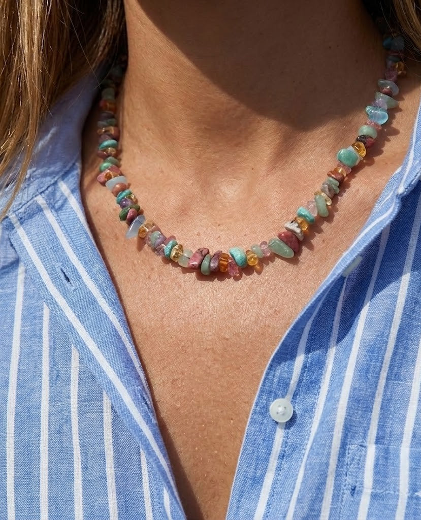 Collier pierres multicolores