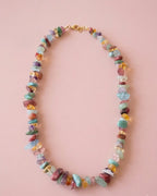 Collier pierres multicolores