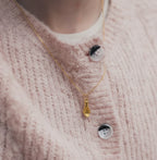 Collier maille rombo avec pendentif main